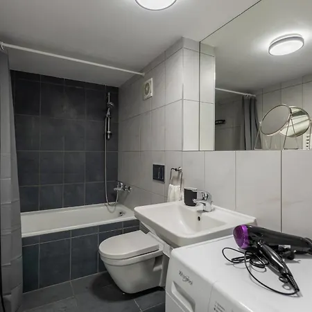 Lägenhet Family Duplex Near Center Prag