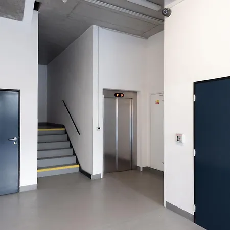 Family Duplex Near Center Lägenhet *