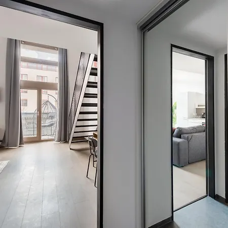 Apartmán Near Center Family Loft-apartments *