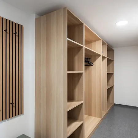 Apartmán Near Center Family Loft-apartments
