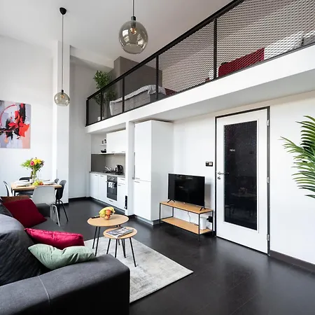 Near Center Family Loft-apartments