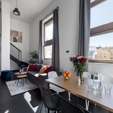 Family Duplex 2-room I Metro I Karlin Square *