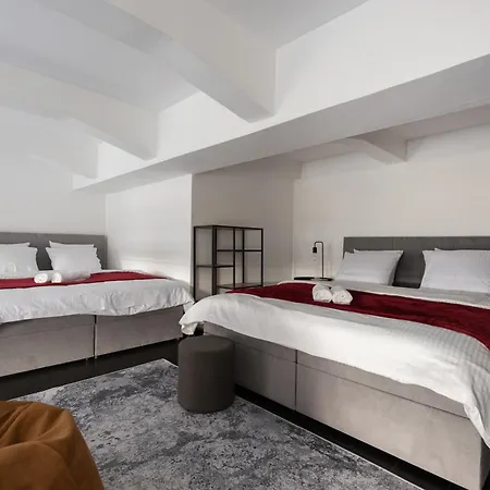 Family Duplex 2-Room Apartments I Metro I Karlin Square Апартаменты *