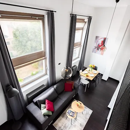 Family Duplex 2-room I Metro I Karlin Square * Prag