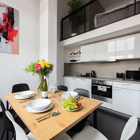 Near Center Family Loft-apartments *