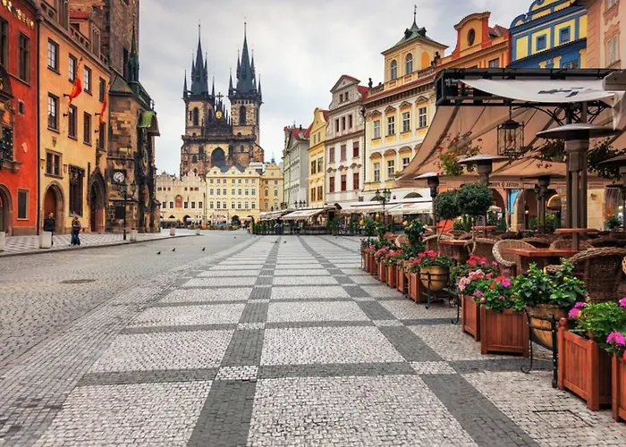 Family Duplex Near Center * Prag