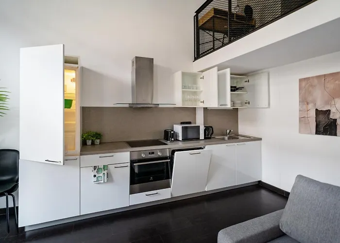 Daire Family Duplex Near Center