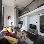 Family Duplex Near Center *